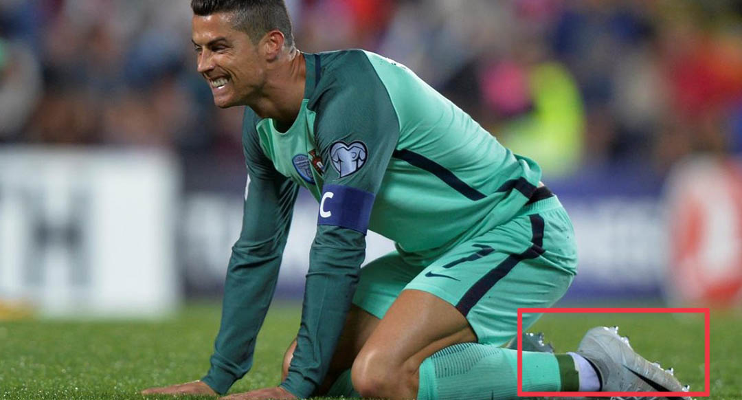 Cr7 astro turf hot sale